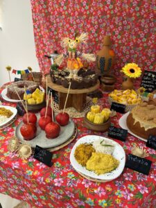 Café da manhã junino no ibis Fortaleza Praia de Iracema celebra sabores típicos e música ao vivo neste domingo (5)