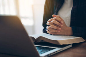 Instituto Revoar oferece grupo on-line para pessoas enlutadas
