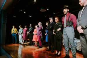 Comédia Cearense, uma das companhias de teatro mais antigas do Brasil, apresenta-se no Teatro RioMar Fortaleza neste final de semana
