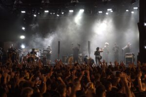 Porão do Rock esgota ingressos em Fortaleza e anuncia nova edição para 2027