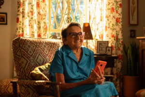 Tás sabendo não? Campanha ‘Voto pro Senado’ aposta em filme com Tânia Maria e desdobra estratégia com creators e jingle ‘chiclete’