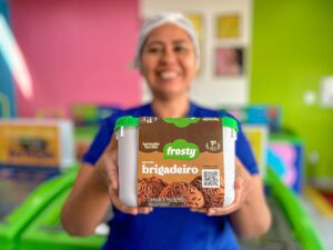 Frosty celebra o Dia do Sorvete com semana de promoções e descontos de até 50% em produtos