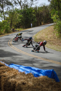 “Super Downhill Meruoca 2026” reúne atletas nacionais e internacionais numa competição de velocidade na Serra da Meruoca, no Ceará